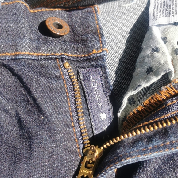 Size 00 / 24 A Lucky Brand Brooke Straight Dark Blue Jean 5 pocket - Picture 6 of 15